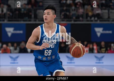 Melbourne, Australie. 04th juillet 2022. Chun Hsiang lu de l'équipe de basket-ball du Taipei chinois en action pendant le match de la FIBA World Cup 2023 Qualificateurs Group B Window 3 entre le Taipei chinois et la Chine qui s'est tenu à l'arène John Cain. Note finale Chine 97:56 Taipei chinois. Crédit : SOPA Images Limited/Alamy Live News Banque D'Images