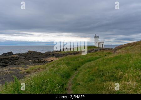 Vue sur le phare d'Elie sur le Firth of Forth en Écosse Banque D'Images