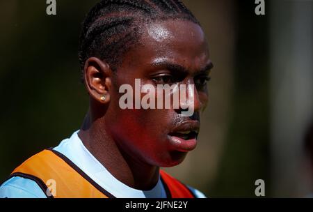 Wageningen, pays-Bas, 04 juillet 2022, Ebeguowen Otasowie du Club photographié lors d'un camp d'entraînement de l'équipe belge de première ligue Club Brugge KV, à Wageningen, pays-Bas, en prévision de la saison 2022-2023, lundi 04 juillet 2022. BELGA PHOTO VIRGINIE LEFOUR Banque D'Images