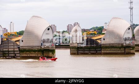 Thames Rockets, speed boat, London attraction, 30 noeuds (35mph!) L'expérience en bateau à vitesse sur la Tamise la plus rapide Banque D'Images