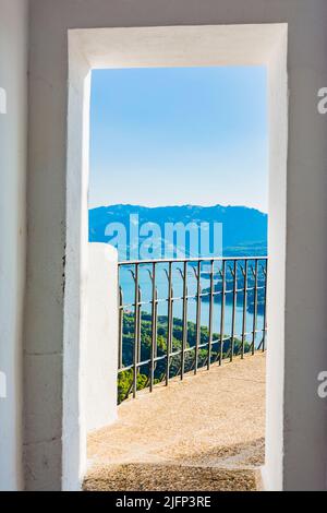 Point de vue sur le réservoir de Tranco de Beas. Hornos, Jaén, Andalousie, Espagne, Europe Banque D'Images