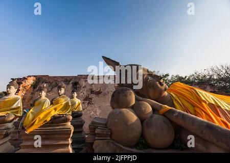 Parc historique d'Autthaya, Wat Phuthai Sawan(Phuthaisawan), Bouddha couché, Ayutthaya, Thaïlande, Asie du Sud-est, Asie Banque D'Images