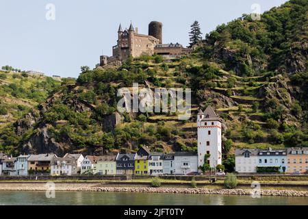 Cochem, une ville allemande sur la rivière Mosel dans le district de Cochem-Zell, Rhénanie-Palatinat, Allemagne. La ville a un château et des bâtiments à colombages. Banque D'Images