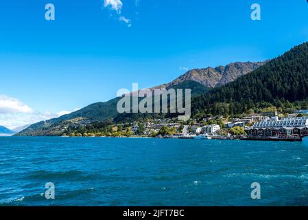 Une photo aérienne de Queenstown, dans l'île du Sud, en Nouvelle-Zélande Banque D'Images