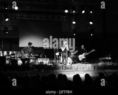 Concert efecto Mariposa. Pride 2022, Fuengirola, Malaga, Espagne. Banque D'Images