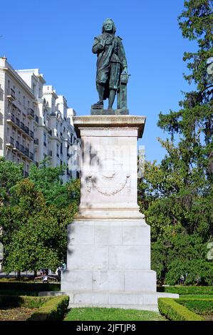 Statue du peintre espagnol Esteban Murillo sur la Plaza Murillo.Madrid Espagne (1617–1682).peintre baroque espagnol. Banque D'Images