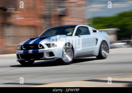 SCÈNE DE COURSE AUTOMOBILE, BESOIN DE VITESSE, 2014 Banque D'Images