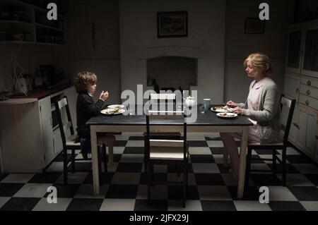 NOAH WISEMAN, ESSIE DAVIS, LE BABADOOK, 2014 Banque D'Images