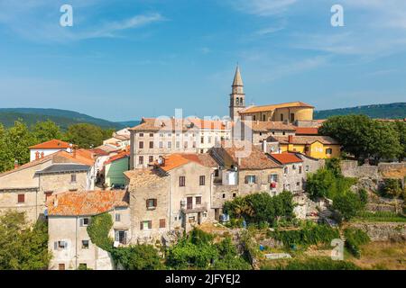 Vue aérienne de la ville de Buzet à Istra, Croatie Banque D'Images