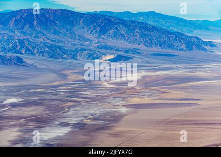 Vue sur Death Valley, Californie, États-Unis d'Amérique, Amérique du Nord Banque D'Images