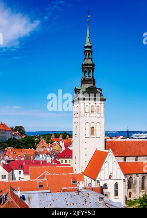 Eglise Saint-Nicolas, Vieille ville, site classé au patrimoine mondial de l'UNESCO, Tallinn, Estonie, Europe Banque D'Images