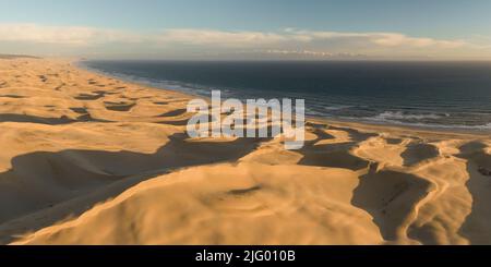 Vue aérienne des dunes de sable, parc national Addo Elephant, Eastern Cape, Afrique du Sud, Afrique Banque D'Images