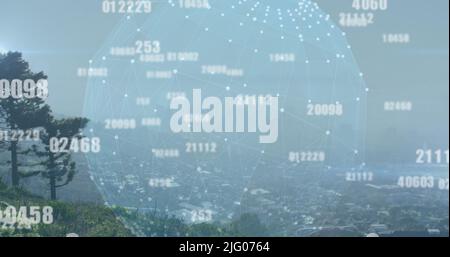 Image du traitement des données et du monde des connexions sur le paysage urbain Banque D'Images