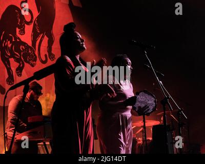 Teatro Romano, Vérone, Italie, 04 juillet 2022, Pumas noirs pendant les Pumas noirs - festival de rumeurs - - concert de musique Banque D'Images