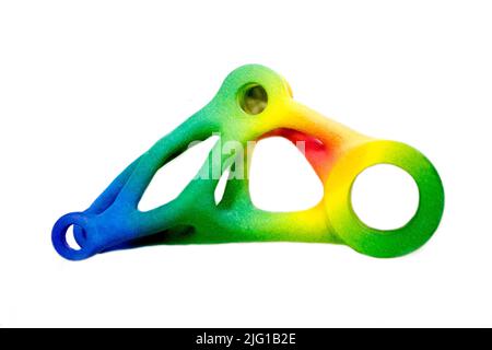 Modèle en plastique abstrait coloré imprimé sur une imprimante 3D à partir de poudre isolée sur fond blanc. Multi Jet Fusion MJF. L'imprimante 3D a imprimé des modèles tridimensionnels. Nouvelle technologie d'impression additif 3D Banque D'Images