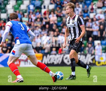 Linfield vs St Mirren, samedi 2nd juillet 2022, Windsor Park, Belfast Banque D'Images