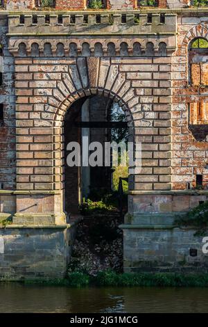 Nowy Dwor Mazowiecki, Pologne - 12 août 2021. Grenier de la forteresse de Modlin en été Banque D'Images