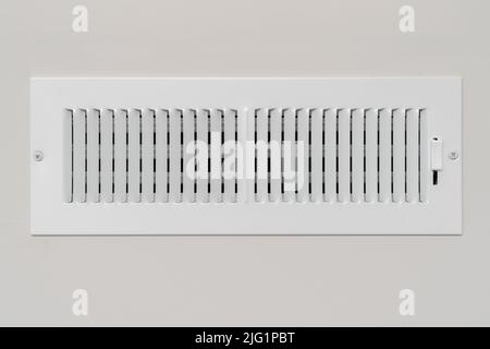 4 po x 12 po Register, revêtement en poudre blanc Banque D'Images