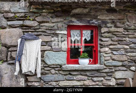 Molly Gallivan’s Cottage & Traditional Farm & Visitors Center, Irlande, Europe, ferme vieille de 200 ans Banque D'Images