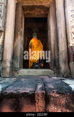 Prasat Hin Wat Phanom WAN, statue de bouddha, temple bouddhiste au sanctuaire khmer, Nakhon Ratchasima(Korat), ISAN(Isaan), Thaïlande, Asie du Sud-est, Asie Banque D'Images