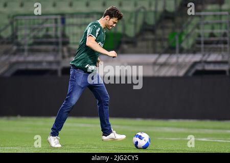 SÃO PAULO, BRÉSIL - JUILLET 6 : après le match de Copa CONMEBOL Libertadores entre Palmeiras et Cerro Porteño à l'Allianz Parque Arena sur 6 juillet 2022 à São Paulo, au Brésil. Les acteurs de « The Boys » sont à São Paulo pour promouvoir la très attendue troisième finale de saison, qui est diffusée sur 8 juillet. (Photo de Leandro Bernardes/PxImages) Banque D'Images