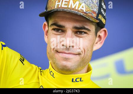 Wallers, France, France. 6th juillet 2022. Wout VAN AERT (Belgique) de l'équipe Jumbo-Visma pendant le Tour de France 2022, course cycliste Stage 5, Lille Métropole à Arenberg porte du Hainaut (157 km) sur 6 juillet 2022 à Wallers, France. (Credit image: © Matthieu Mirville/ZUMA Press Wire) Credit: ZUMA Press, Inc./Alamy Live News Banque D'Images