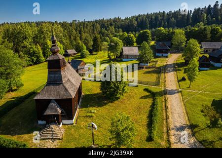 Village de Skansen près du château de Stara Lubovna en Slovaquie. Banque D'Images