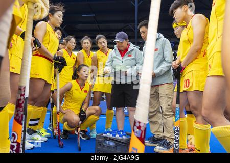 AMSTERDAM - entraîneur-chef Alyson Annan (CHN) pendant le match entre l'Angleterre et la Chine aux championnats du monde de hockey au stade Wagener, sur 7 juillet 2022 à Amsterdam, pays-Bas. ANP WILLEM VERNES Banque D'Images