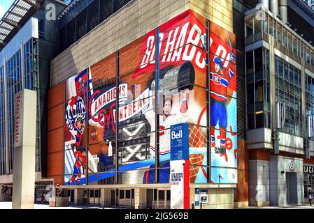 Montréal, Canada - 3 juillet 2022 : la fresque des Canadiens de Montréal dévoile en 2021 au Centre Bell l'arène où joue l'équipe de la LNH. Il s'intitule GE Banque D'Images
