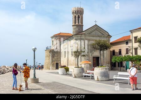 Phare de Punta et église de St Clément, Piranski svetilnik, Piran (Pirano), slovène Istrie, Slovénie Banque D'Images