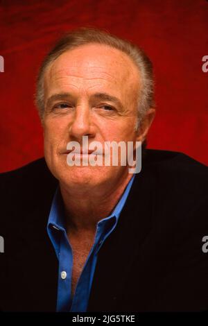 Beverly Hills, États-Unis. 09th mars 2011. James Caan, vers 2003. La reproduction par des tabloïdes américains est absolument interdite. Crédit : PictureLux/The Hollywood Archive/Alay Live News Banque D'Images