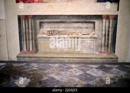 Détail de la tombe du cadavre sous la Sainte Trinité de Masaccio dans la Basilique Santa Maria Novella Eglise Florence Italie Banque D'Images