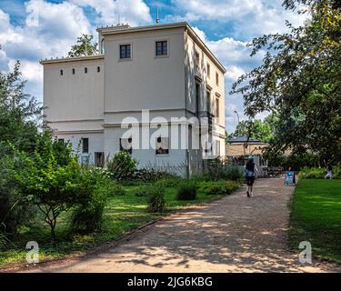 Villa Schöningen, villa de 19th ans maintenant un musée et un espace d'exposition à côté du pont historique Glienicke, berliner strasse, 86, Potsdam, Brandebourg Banque D'Images