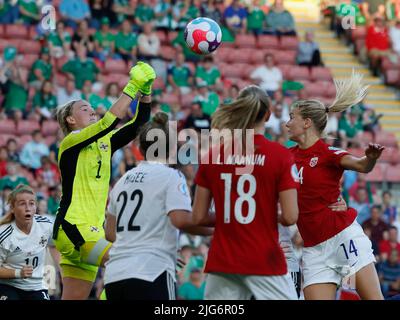 Southampton, Royaume-Uni. 07th juillet 2022. 07.07.2022, football, UEFA Womens EURO 2022, Norvège - Irlande du Nord, ENG, Southampton, Stade St Marys photo de gauche à droite: Gardien de but Jacqueline Burns (1 Irlande du Nord), Abbie Magee (22 Irlande du Nord), Frida Maanum (18 Norvège) et Ada Hegerberg (14 Norvège), action Credit: dpa/Alay Live News Banque D'Images