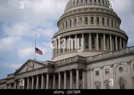 Washington, États-Unis. 08th juillet 2022. Une vue générale du bâtiment du Capitole des États-Unis à Washington, DC, vendredi, 8 juillet 2022. (Graeme Sloan/Sipa USA) Credit: SIPA USA/Alay Live News Banque D'Images