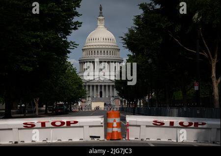 Washington, États-Unis. 08th juillet 2022. Une vue générale du bâtiment du Capitole des États-Unis à Washington, DC, vendredi, 8 juillet 2022. (Graeme Sloan/Sipa USA) Credit: SIPA USA/Alay Live News Banque D'Images