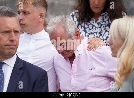 Paul James, mari de la PCSO Julia James, devant la cour de la Couronne de Canterbury à Kent, où Callum Wheeler a été condamné à la prison à vie pour son meurtre. Date de la photo: Vendredi 8 juillet 2022. Banque D'Images