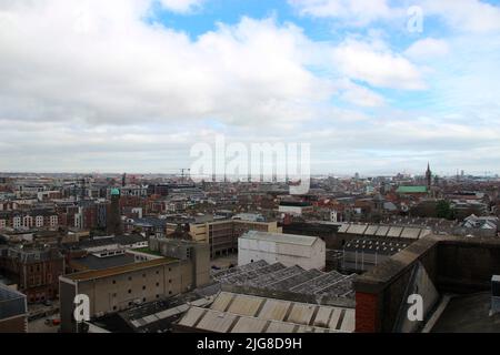 Vue panoramique de la ville depuis Gravity Bar dans le musée Guinness Storehouse, Dublin, Irlande, Banque D'Images