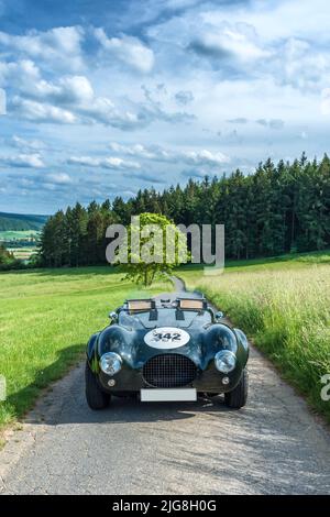 Breuberg, Hesse, Allemagne, Jaguar XK 120 Roadster avec une carrosserie personnalisée Rochdale. Année de fabrication 1953, Banque D'Images