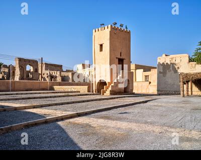 Colonades dans le souk historique de Nizwa, Oman. Banque D'Images