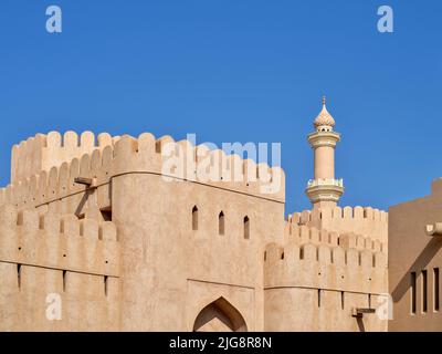 Colonades dans le souk historique de Nizwa, Oman. Banque D'Images