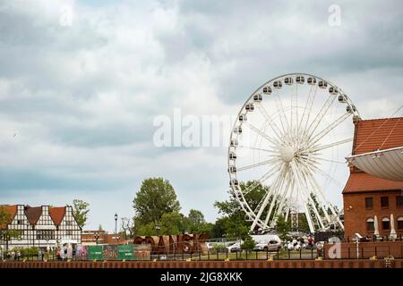 Roue géante à Gdansk Banque D'Images