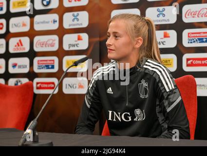 Julie Biesmans, de Belgique, photographiée lors d'une conférence de presse de l'équipe nationale féminine de football belge The Red Flames, le vendredi 08 juillet 2022 à Wigan, en Angleterre, en préparation du tournoi féminin Euro 2022. Le championnat européen de football féminin 2022 de l'UEFA aura lieu du 6 au 31 juillet. BELGA PHOTO DAVID CATRY Banque D'Images