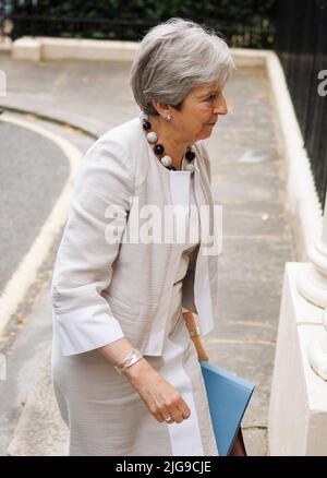 Londres, Royaume-Uni. 07th juillet 2022. L'ancien Premier ministre britannique THERESA MAY est vu à Westminster. Boris Johnson démissionne comme Premier ministre à la suite d'une série de démissions du Cabinet et du gouvernement. Crédit photo: Ben Cawthra/Sipa USA **NO UK SALES** crédit: SIPA USA/Alay Live News Banque D'Images