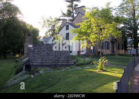 Parry Mansion, construit en 1784, actuellement un musée, sur main Street, côté jardin, Cave à glace, New Hope, PA, États-Unis Banque D'Images