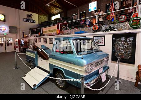 Pick-UP 1961 à rampe Corvair 95 de Chevrolet Banque D'Images