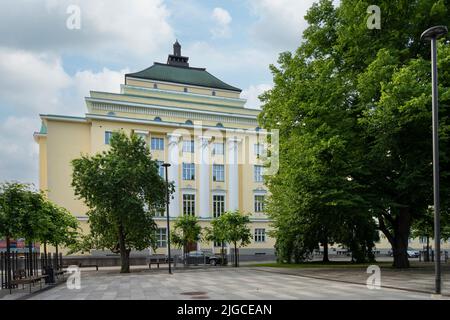 Tallinn, Estonie. Juillet 2022. Vue extérieure de l'Opéra estonien dans le centre-ville Banque D'Images