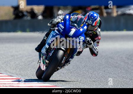 09 juillet 2022 Monterey, CA, États-Unis Jake Gagne(1) sortir du virage 11 pendant les Geico MotoAmerica Superbike Q2, à WeatherTech Laguna Seca Monterey, CA Thurman James/CSM Banque D'Images