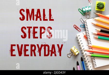 Citation inspirante sur fond d'ordinateur portable avec filtre vintage Banque D'Images