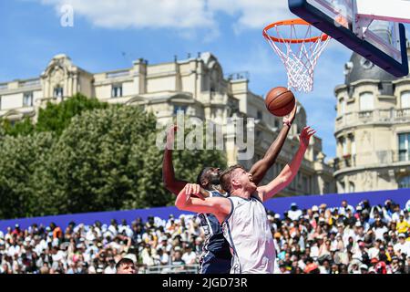 Paris, France. 09th juillet 2022. Concurrents lors du tournoi de basket-ball Quai 54 (Championnat du monde de Streetball) à Paris, France sur 9 juillet 2022. Crédit : Victor Joly/Alamy Live News Banque D'Images